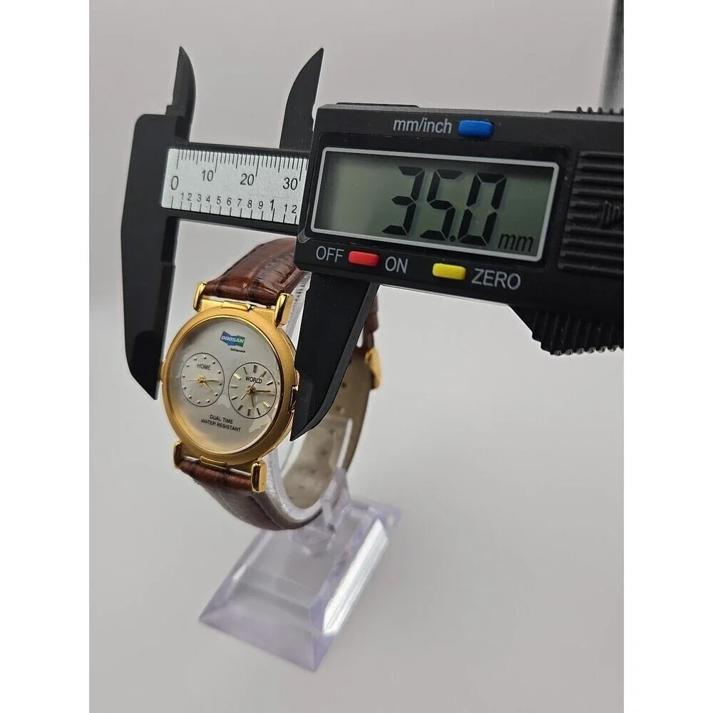 Doosan Infracore Dual Time World Map Dial Gold Tone Quartz Men Watch New Battery